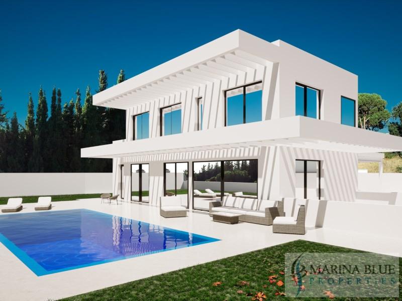 Villa en venta en Elviria-Cabopino (Marbella)