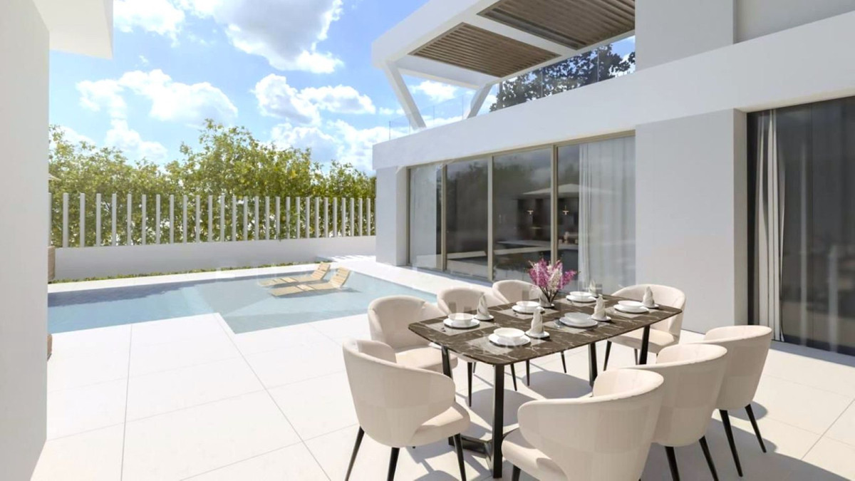 Villa myynnissä Manilva