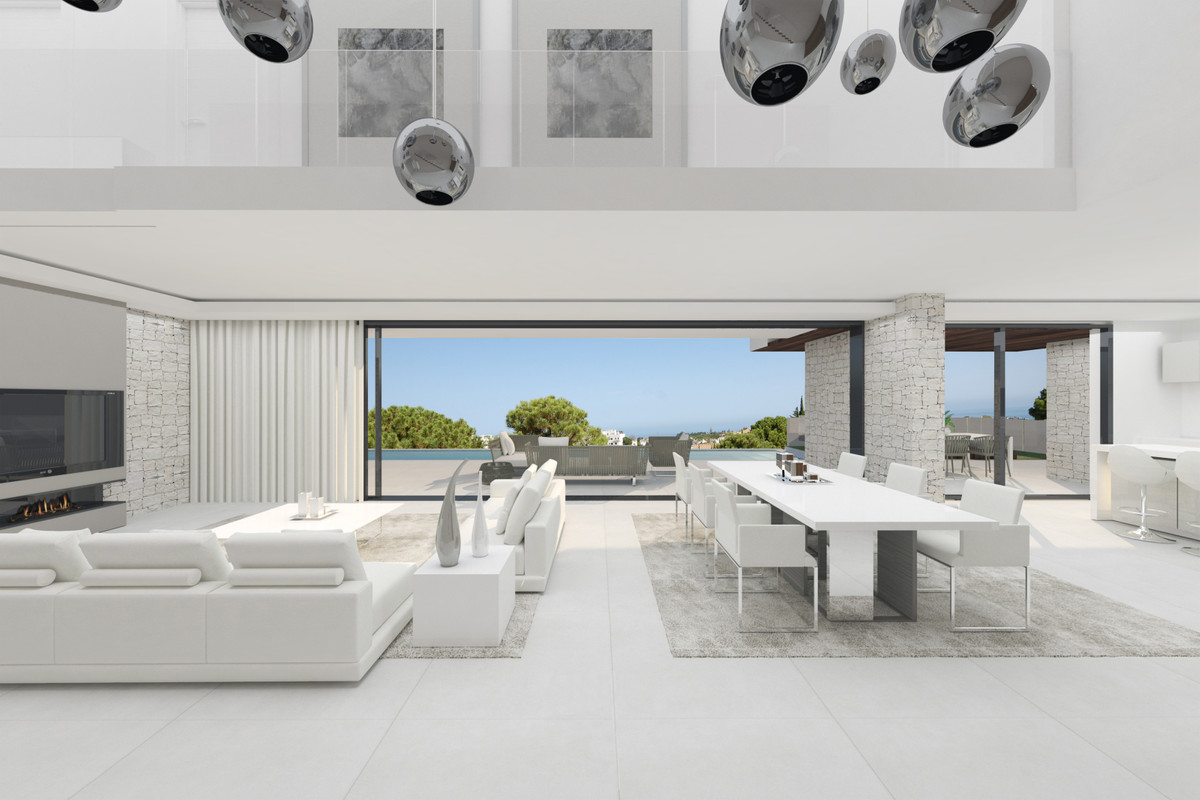 Villa en venta en Selwo (Estepona)