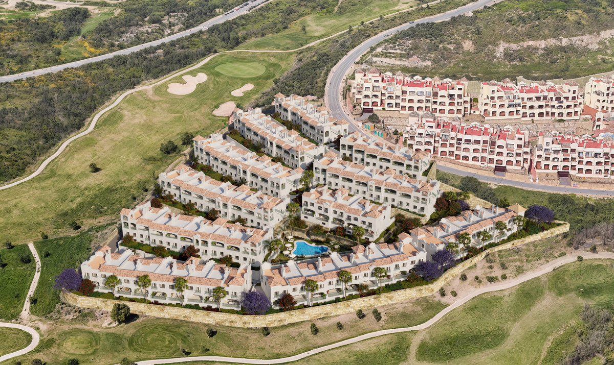 منزل للبيع في Estepona