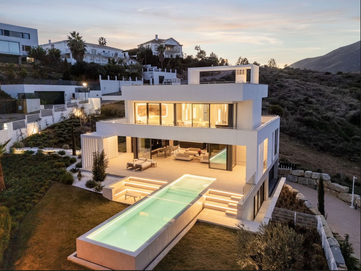 Villa in vendita a La Cala de Mijas
