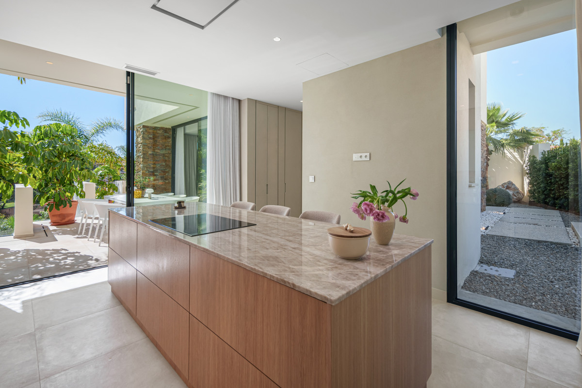 Villa en venta en Estepona