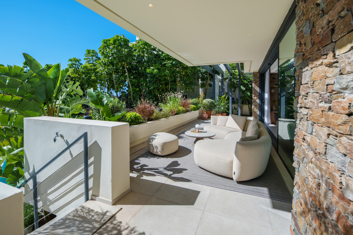 Villa en venta en Estepona