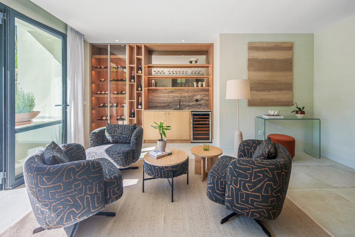 Villa en venta en Estepona