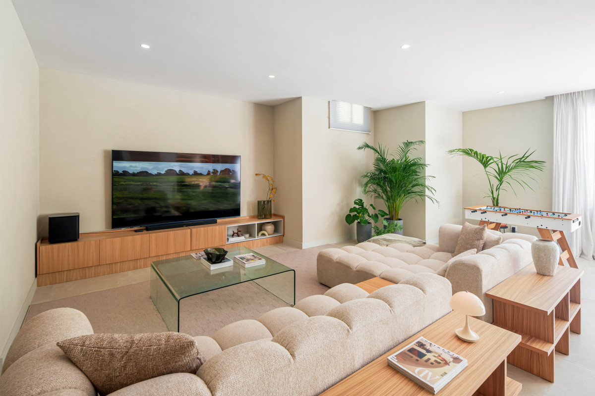 Villa en venta en Estepona