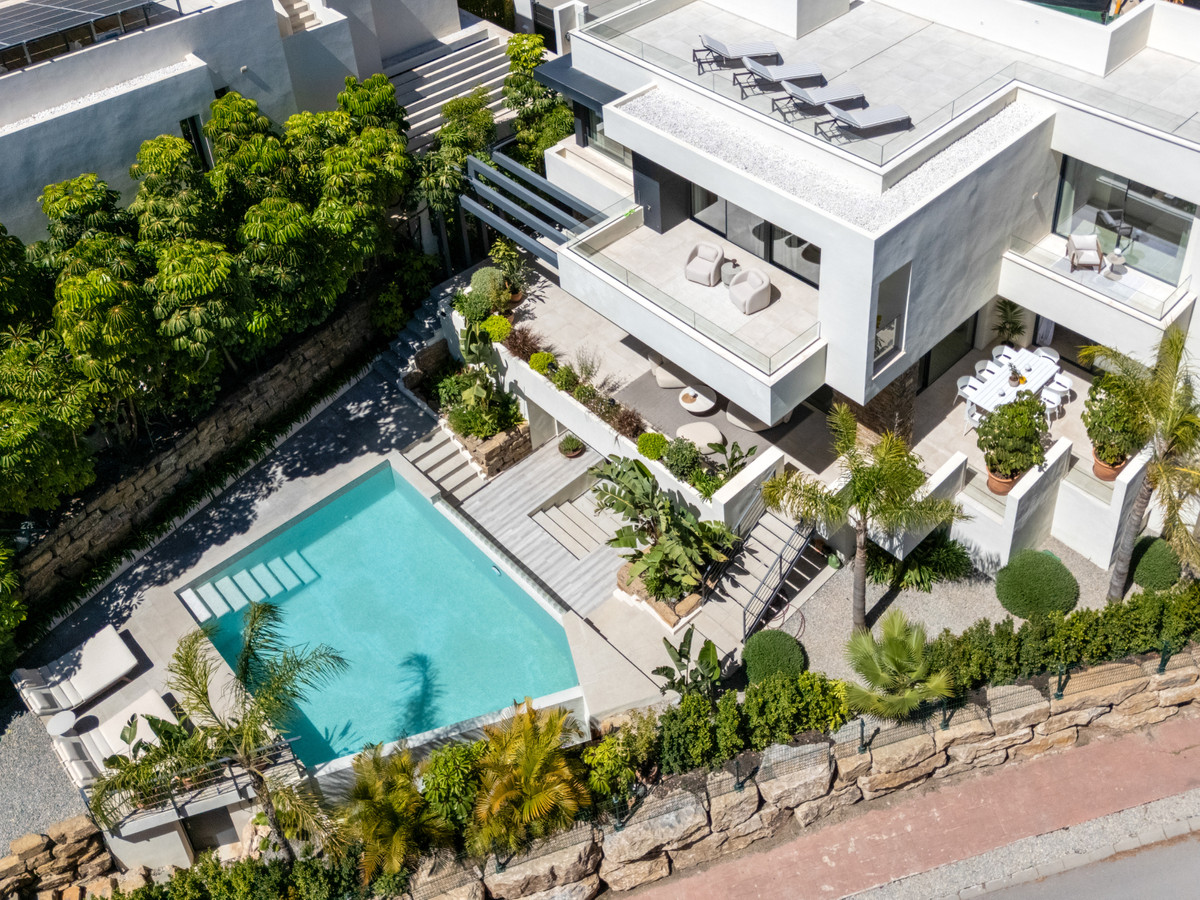 Villa en venta en Estepona