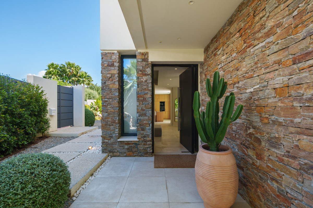 Villa en venta en Estepona