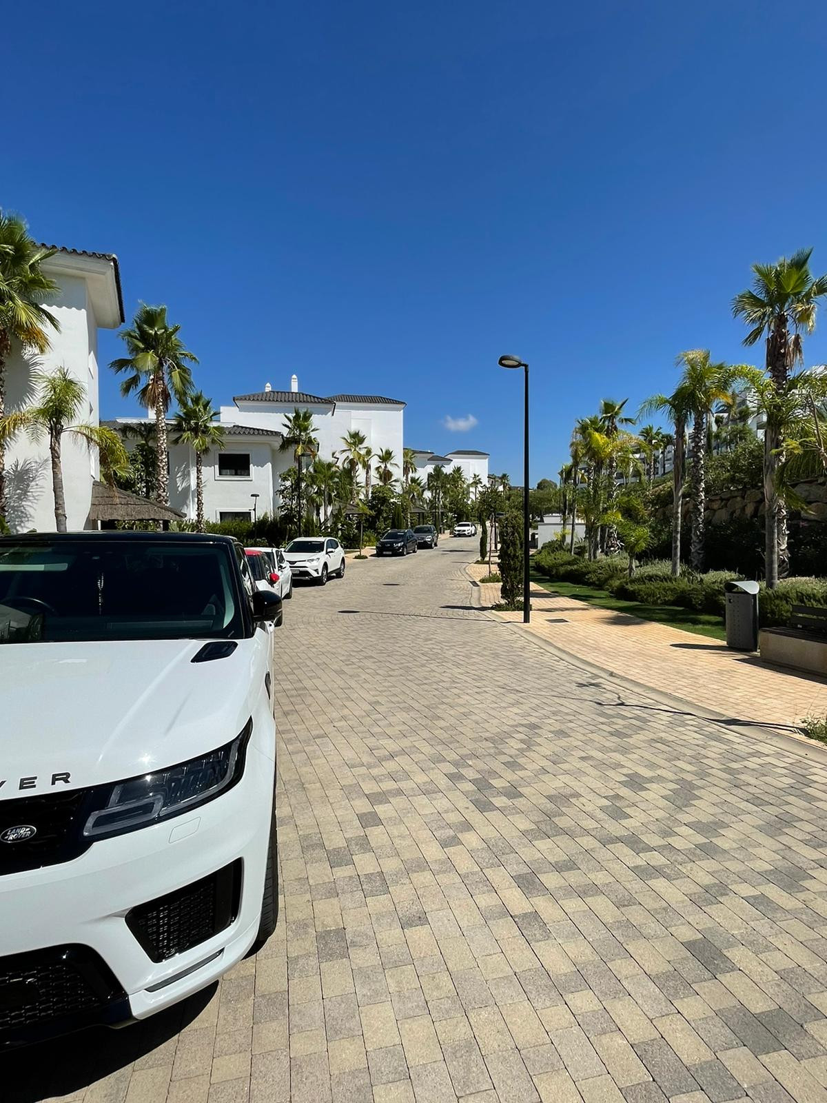 Apartamento en venta en Estepona