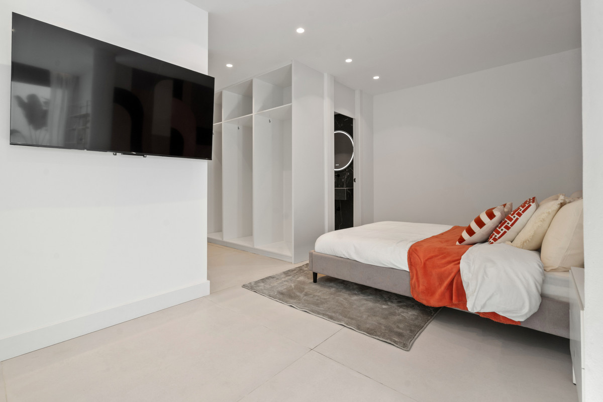 Apartamento en venta en El Paraíso (Benahavís)