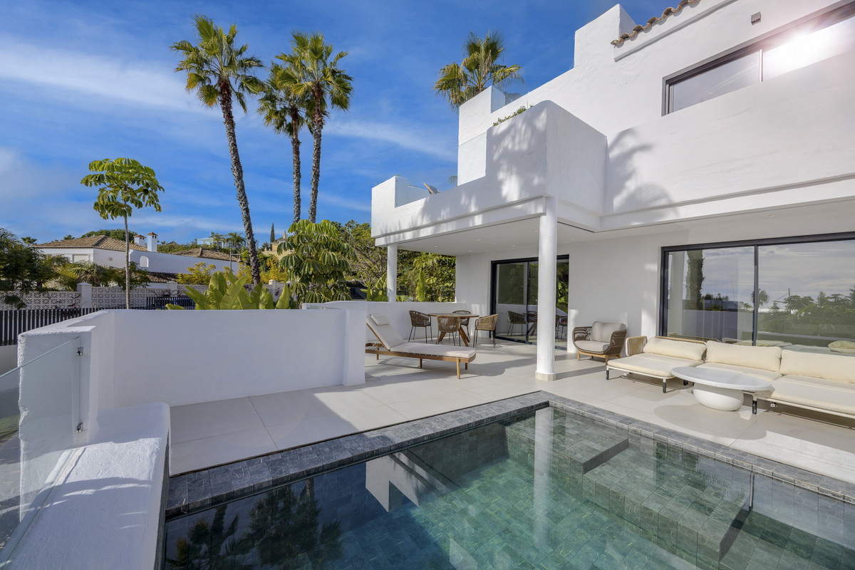 Apartamento en venta en El Paraíso (Benahavís)
