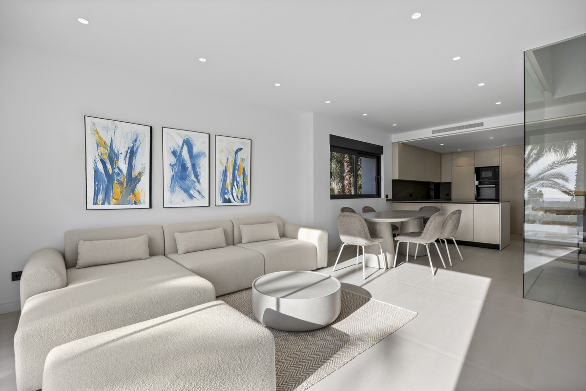 Apartamento en venta en El Paraíso (Benahavís)