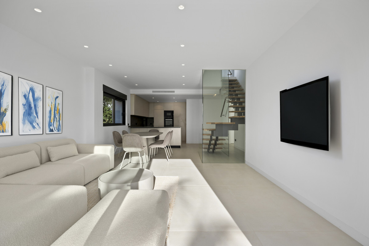 Apartamento en venta en El Paraíso (Benahavís)