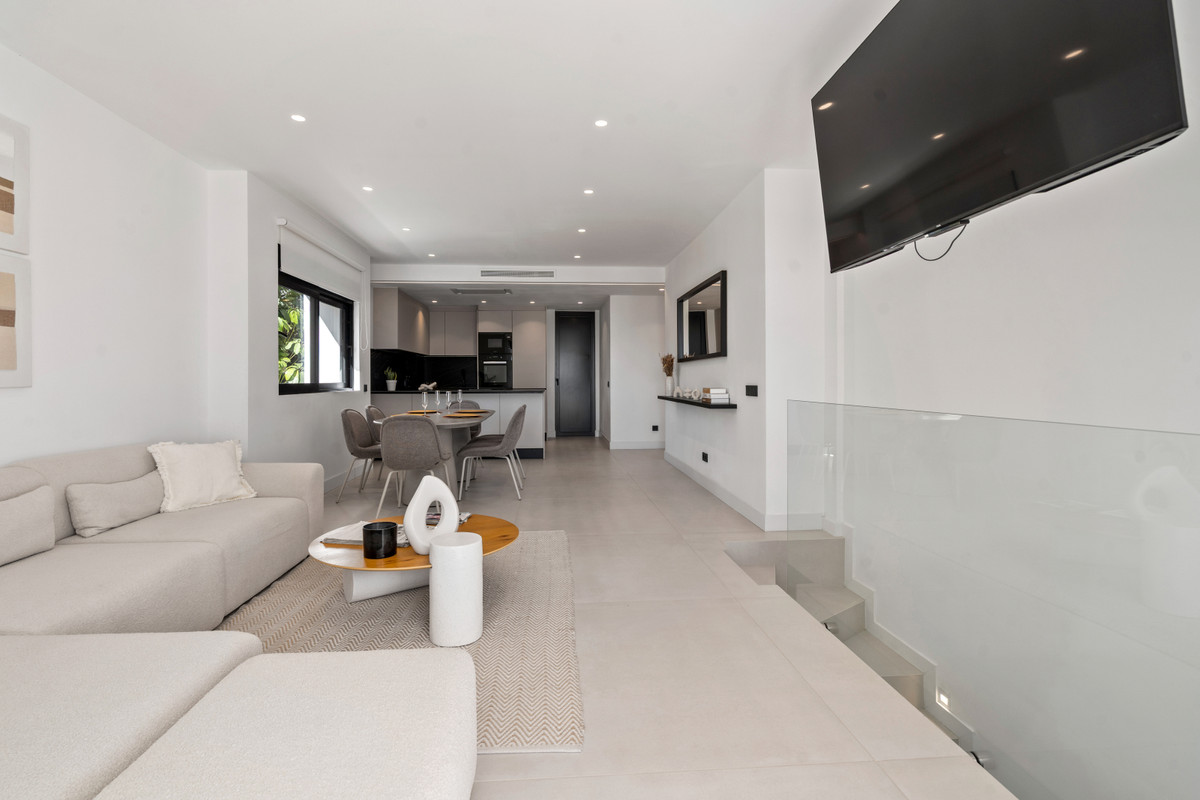 Apartamento en venta en El Paraíso (Benahavís)