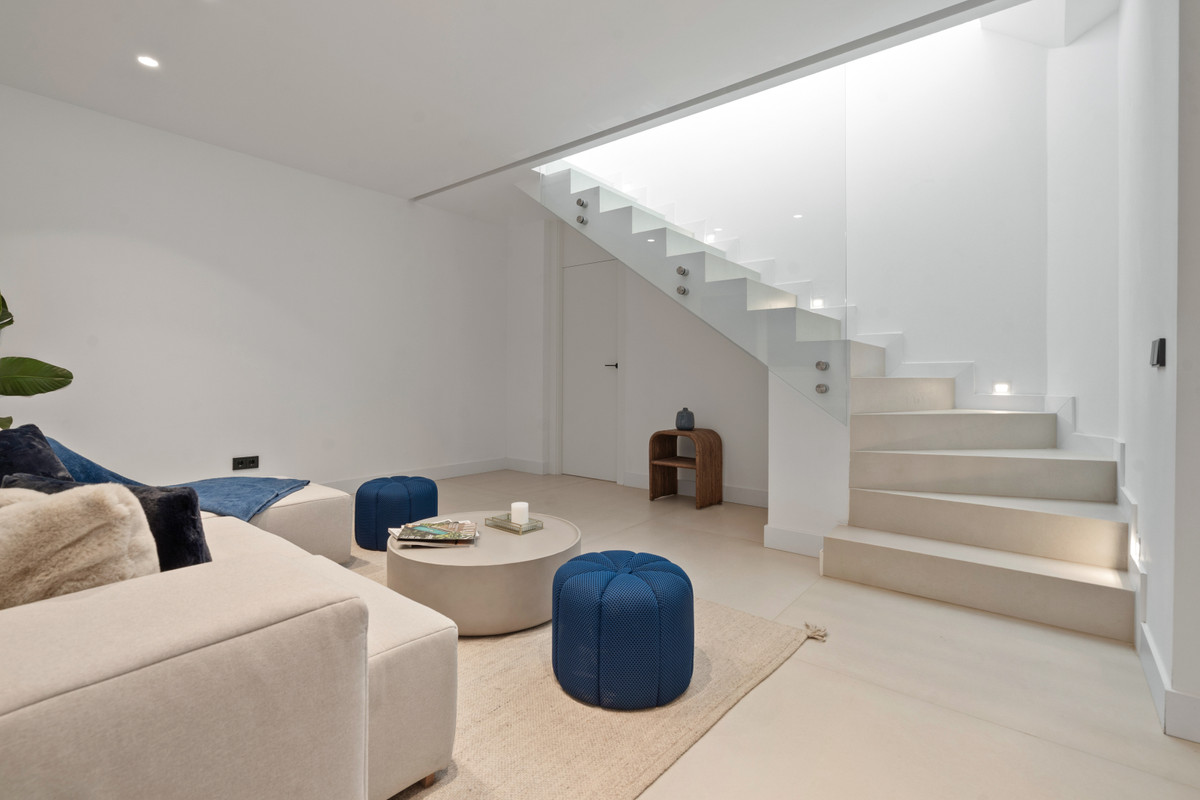 Apartamento en venta en El Paraíso (Benahavís)