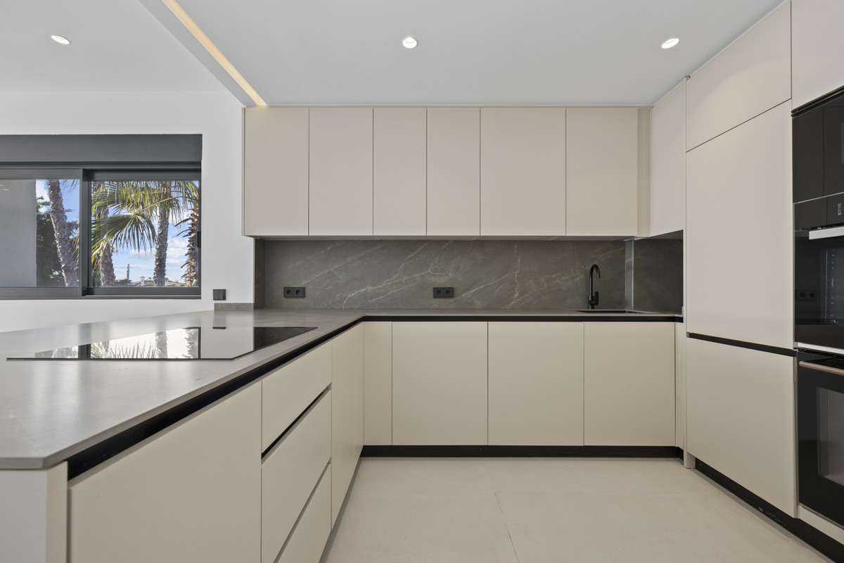 Apartamento en venta en El Paraíso (Benahavís)