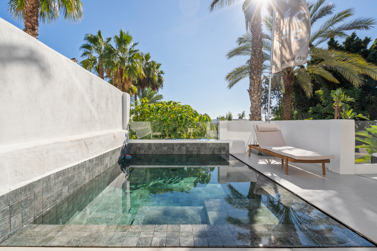 Apartamento en venta en El Paraíso (Benahavís)