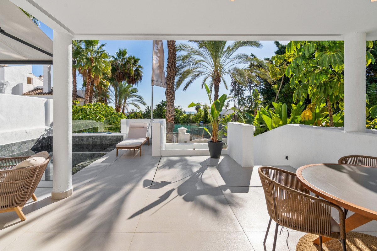 Apartamento en venta en El Paraíso (Benahavís)