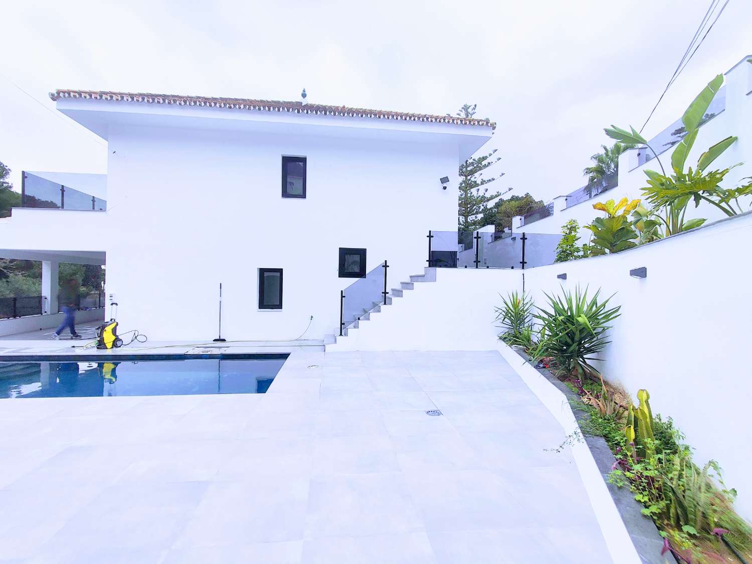 Villa spectaculaire à La Cala de Mijas, à 677 mètres en ligne droite de la plage et avec vue sur la mer.