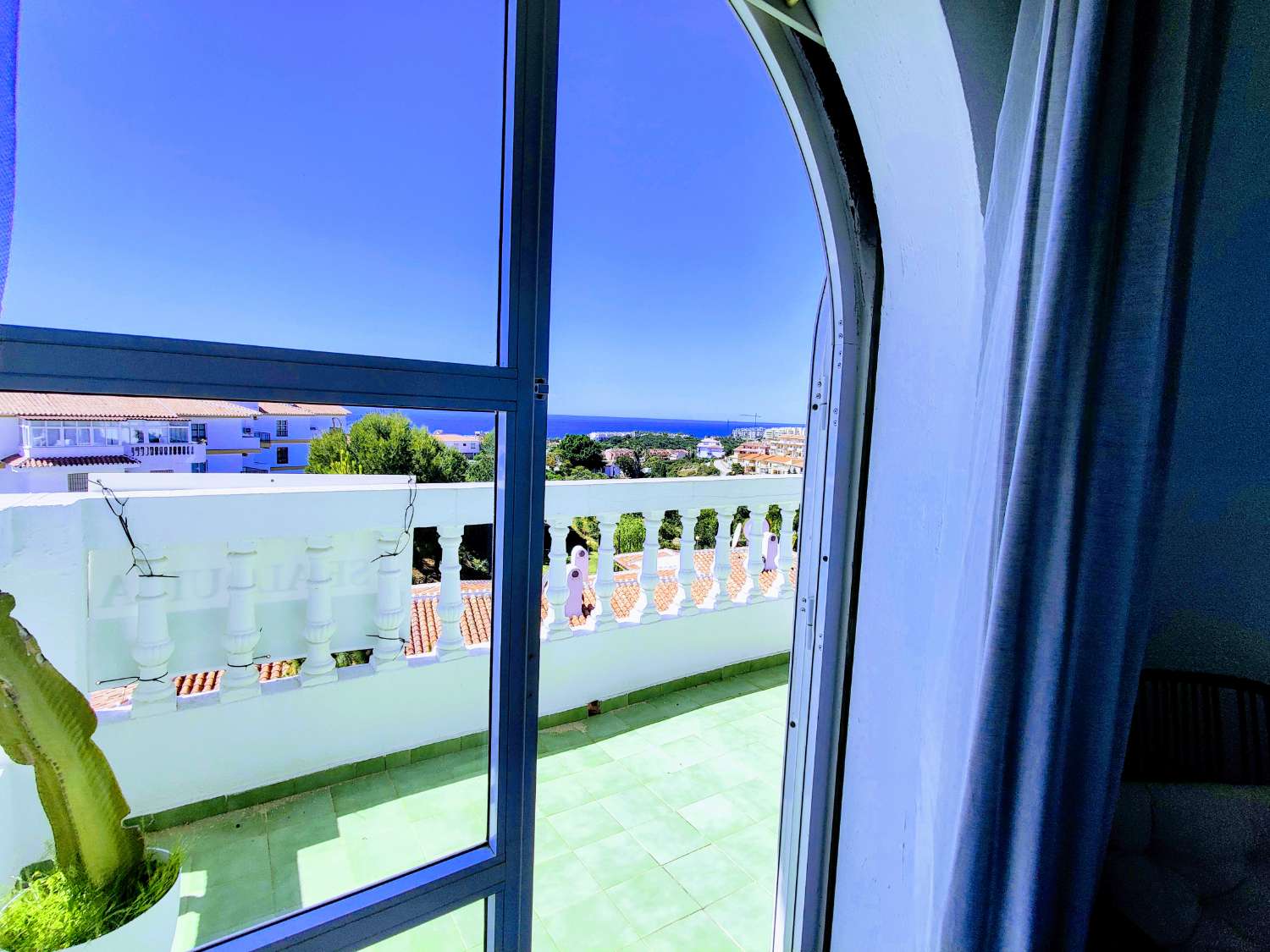 Atico de 2 dormitorios vistas 180 al mar