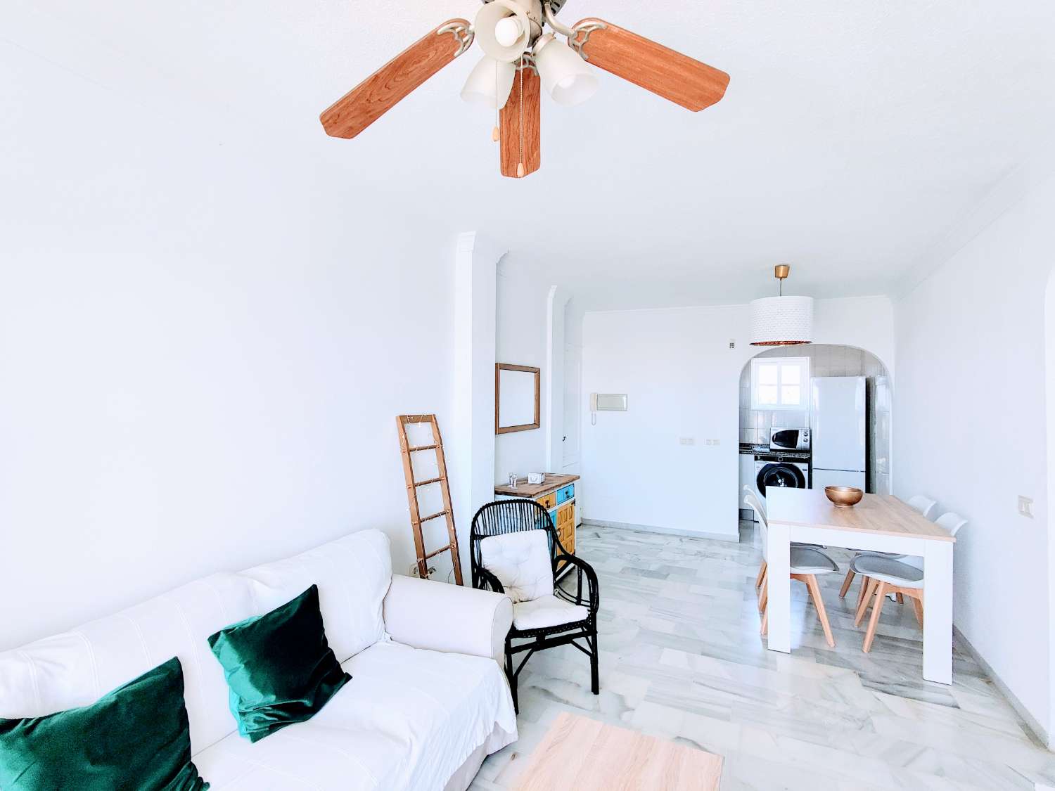 Atico de 2 dormitorios vistas 180 al mar