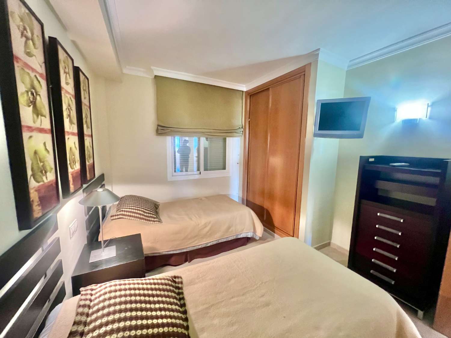 Piso de Lujo de 2 dormitorios  en Malibu Mansion