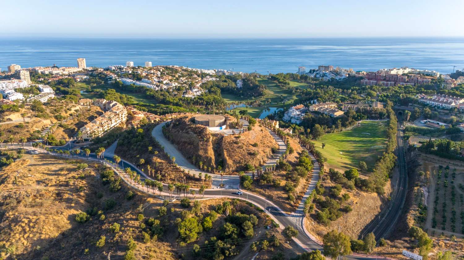 golf and sea views apartments