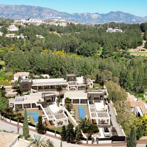 Villa en venta en Calaburra - Chaparral (Mijas)