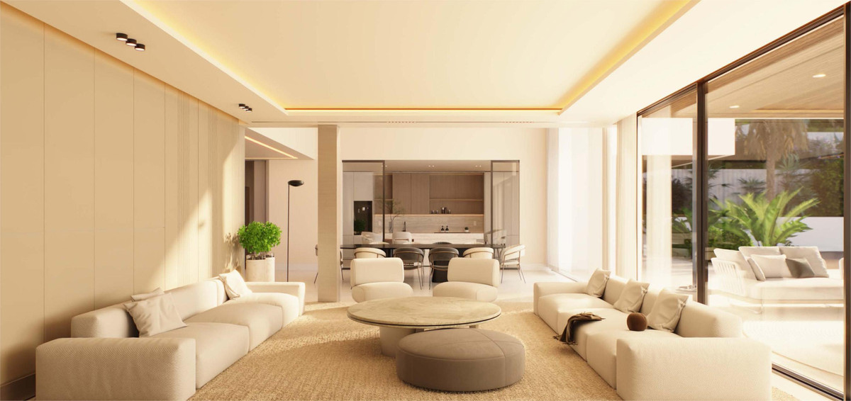 Vila v prodeji in Elviria (Marbella)