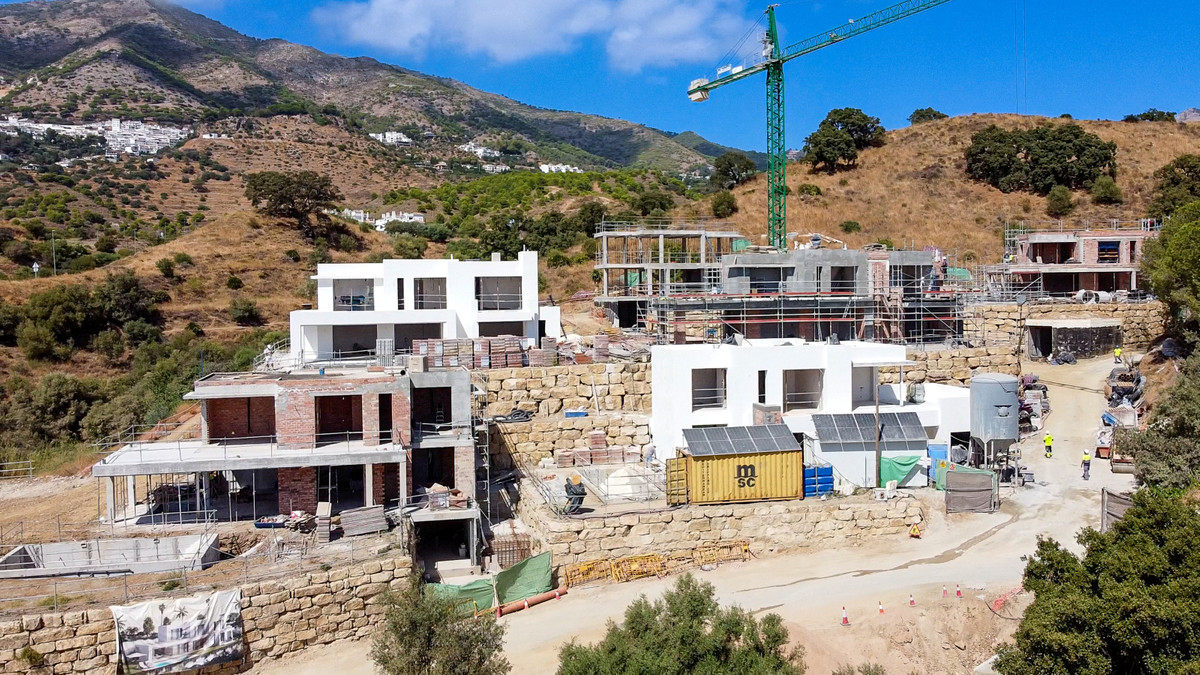 Villa for sale in Mijas