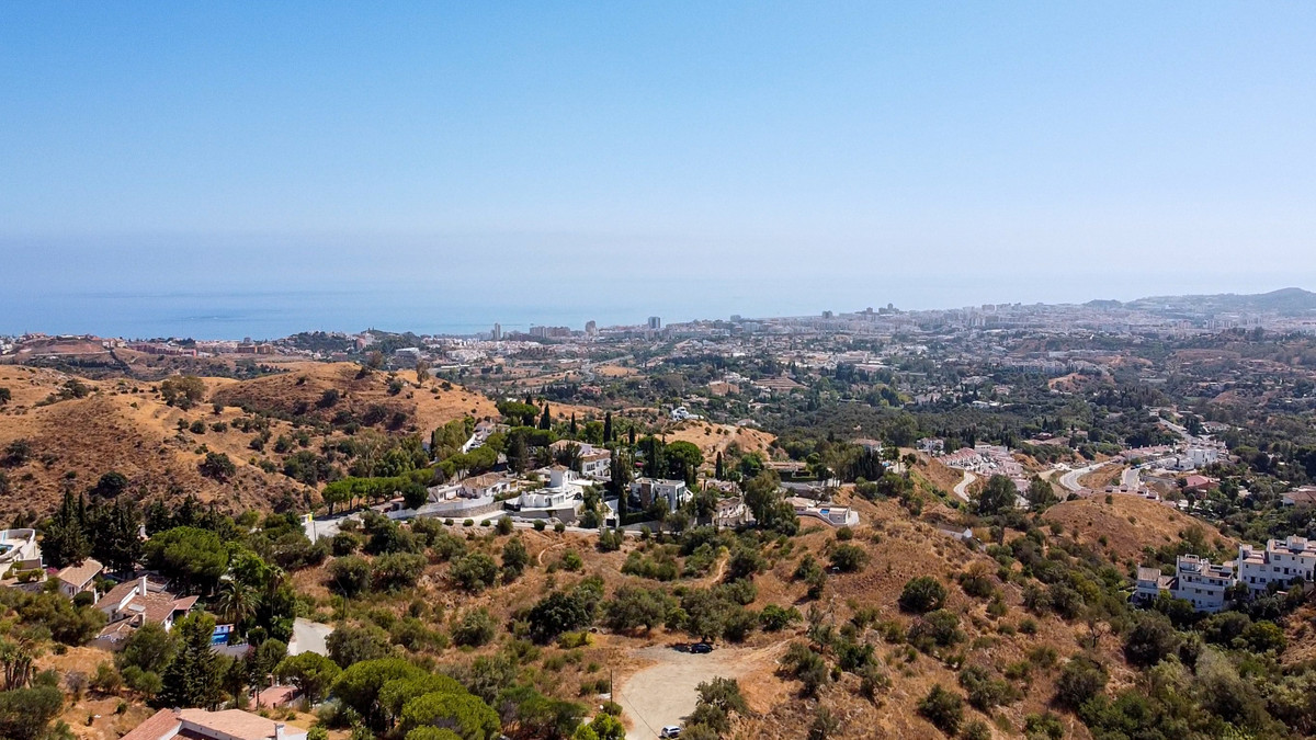 Villa for sale in Mijas