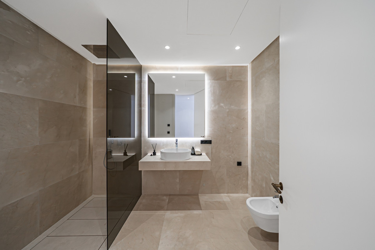 Villa en venta en Nagüeles-Milla de Oro (Marbella)