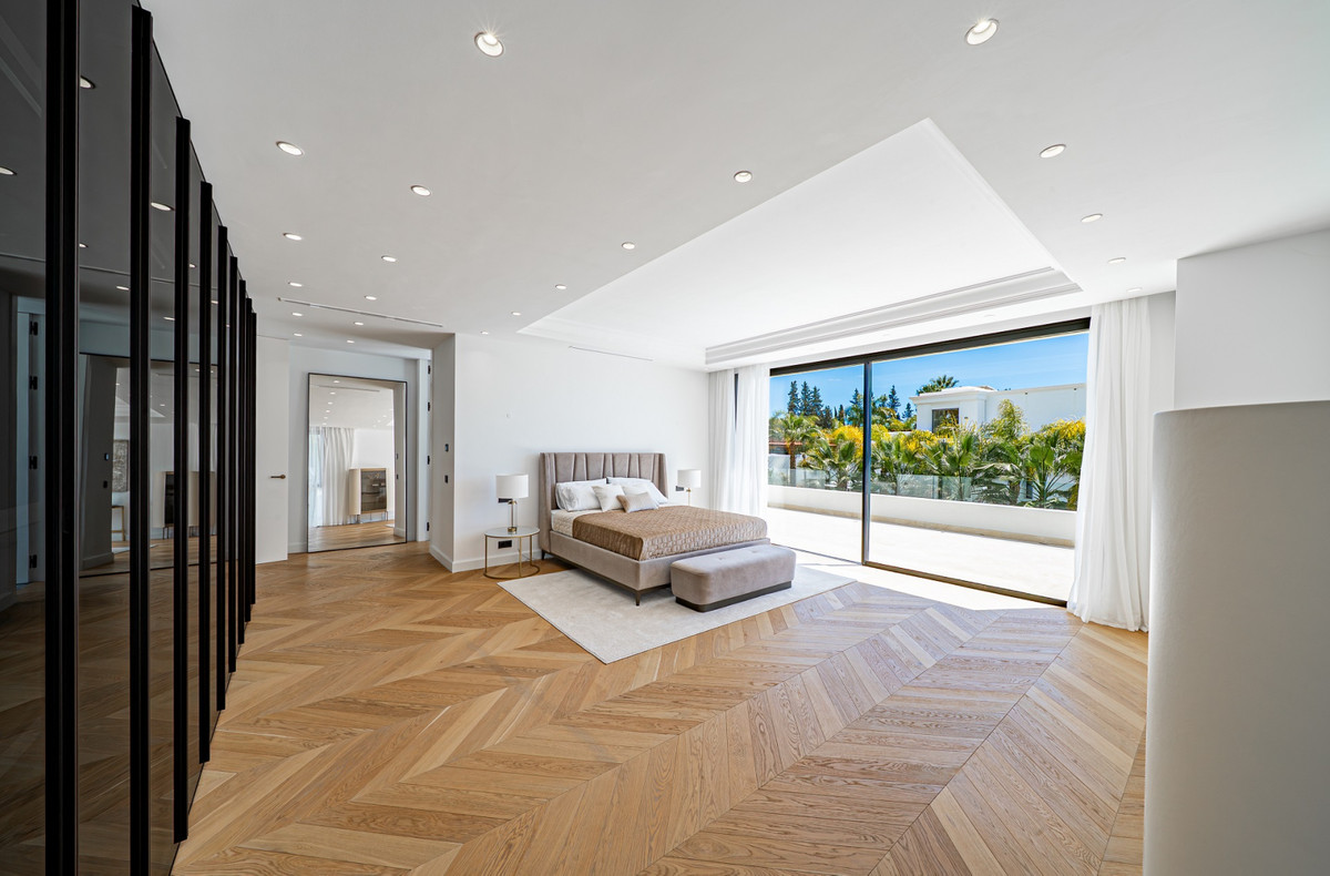 Villa en venta en Nagüeles-Milla de Oro (Marbella)