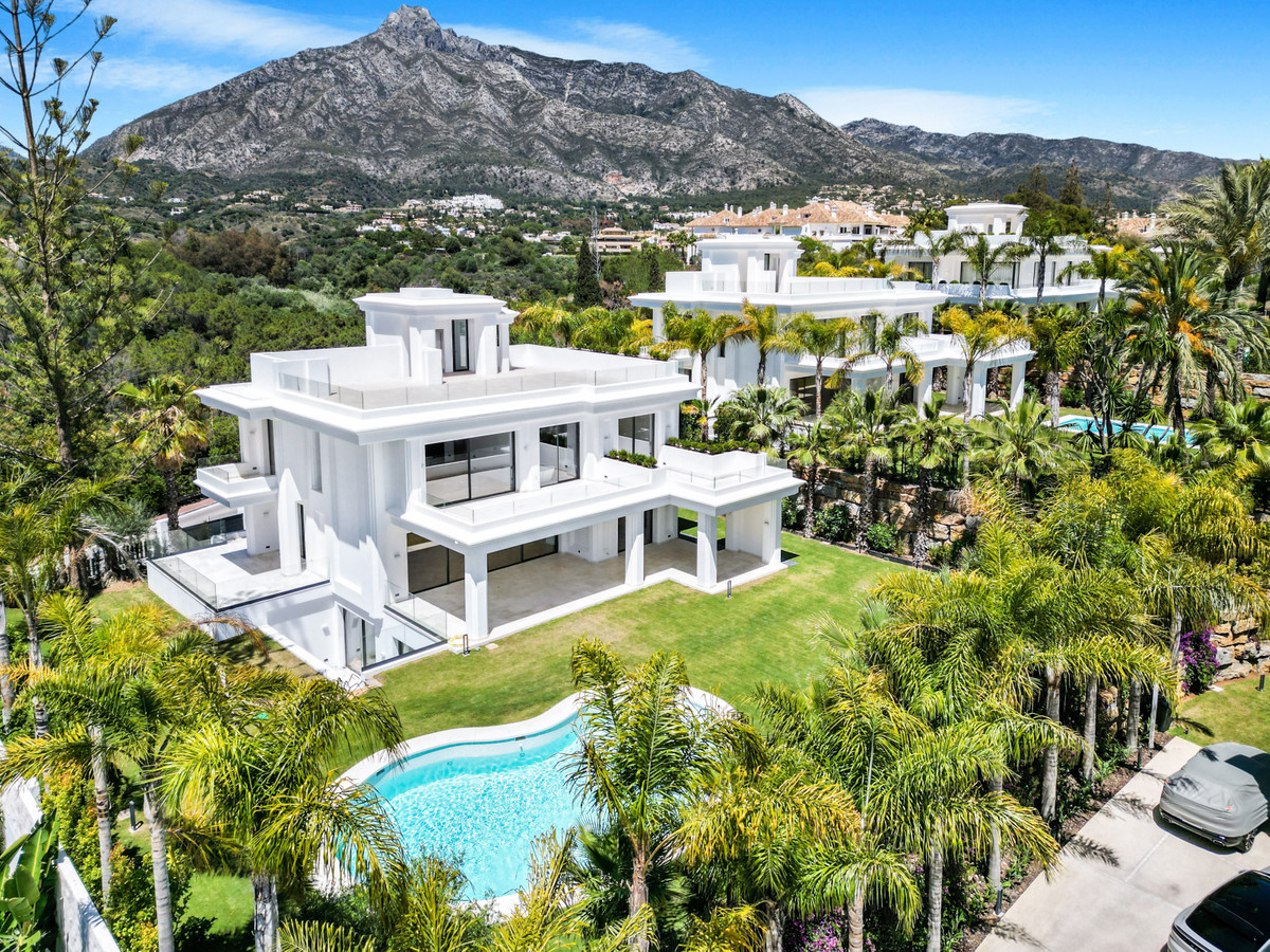 Villa en venta en Nagüeles-Milla de Oro (Marbella)