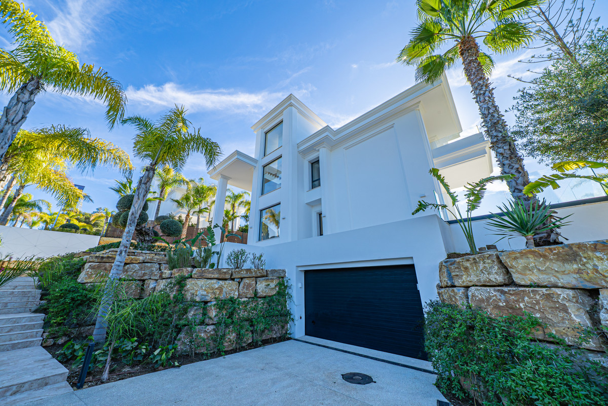 Villa en venta en Nagüeles-Milla de Oro (Marbella)