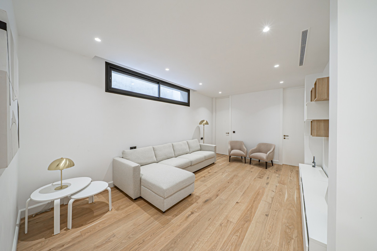 Villa en venta en Nagüeles-Milla de Oro (Marbella)