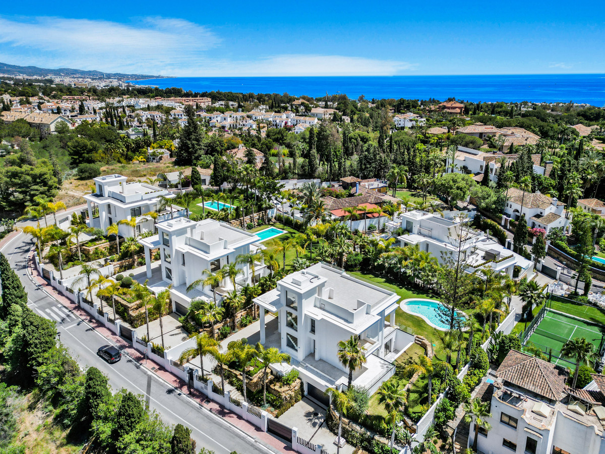 Villa en venta en Nagüeles-Milla de Oro (Marbella)