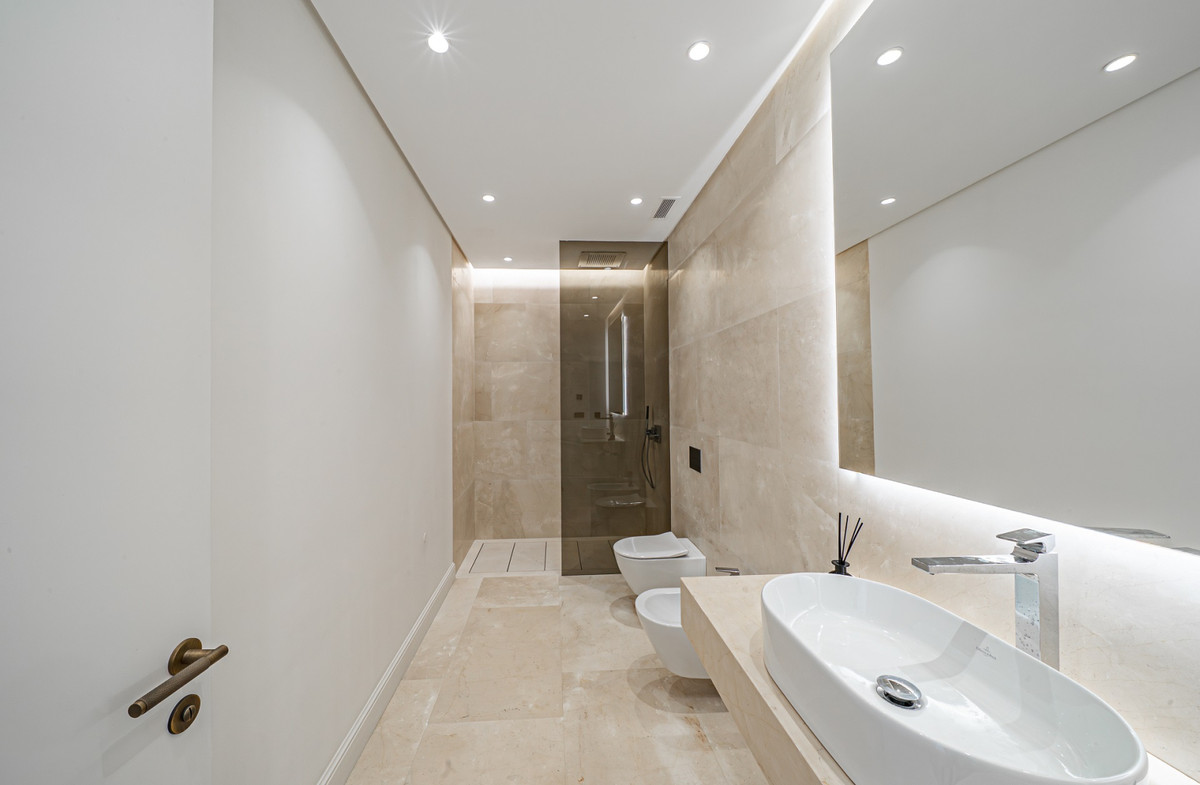 Villa en venta en Nagüeles-Milla de Oro (Marbella)