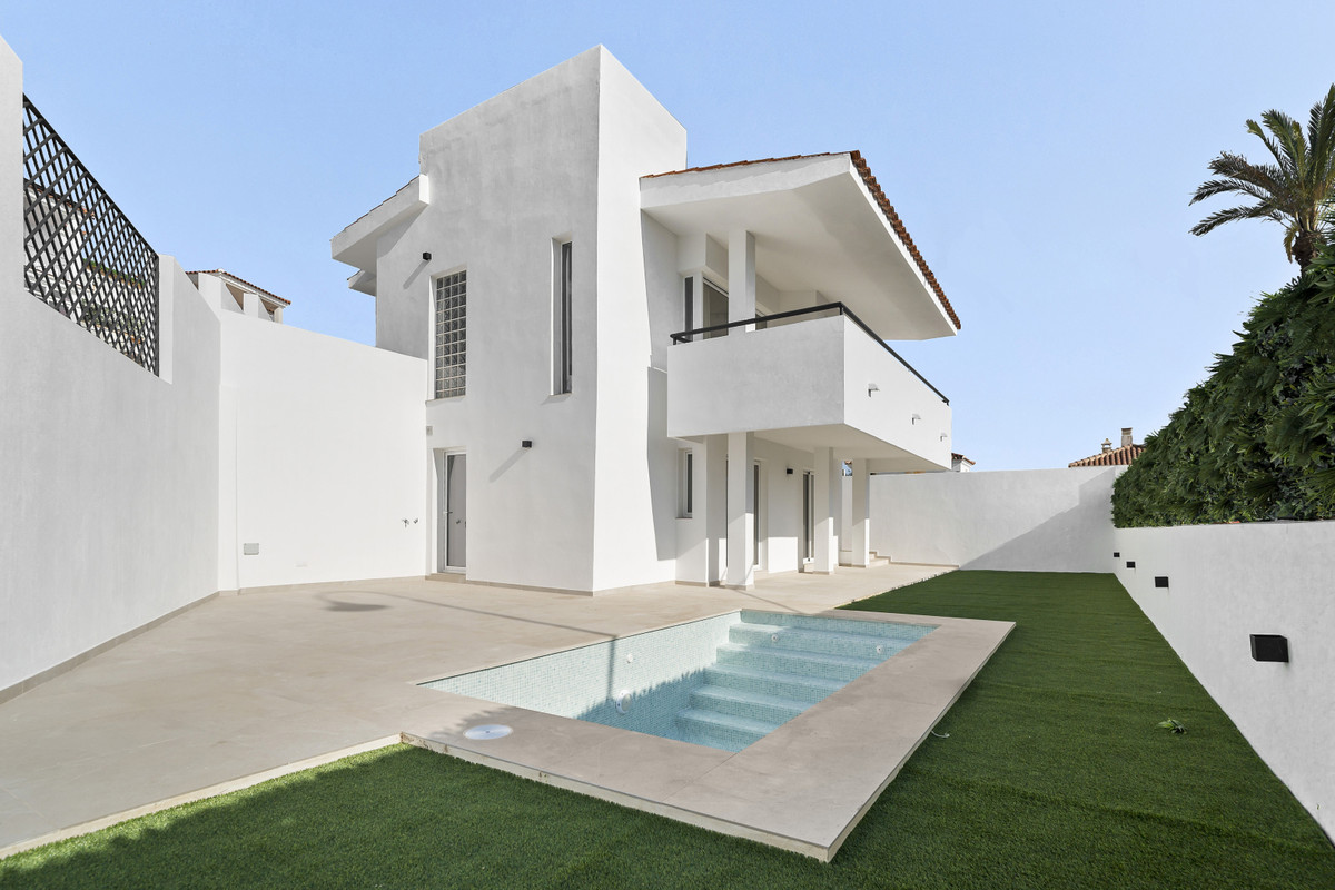 Villa en venta en Mijas