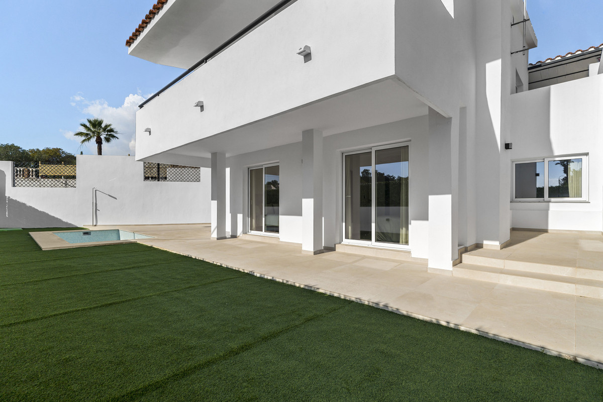 Villa en venta en Mijas