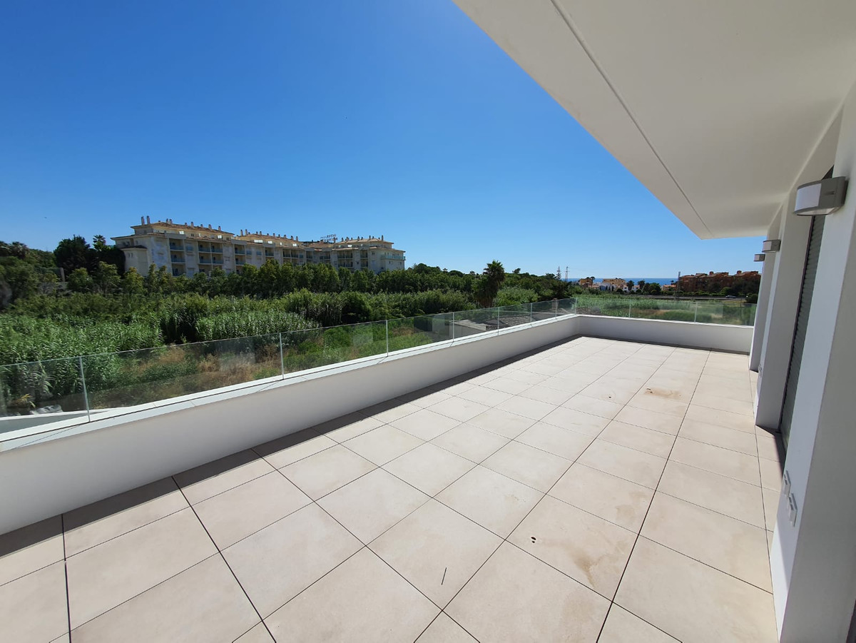 Villa te koop in La Duquesa (Manilva)