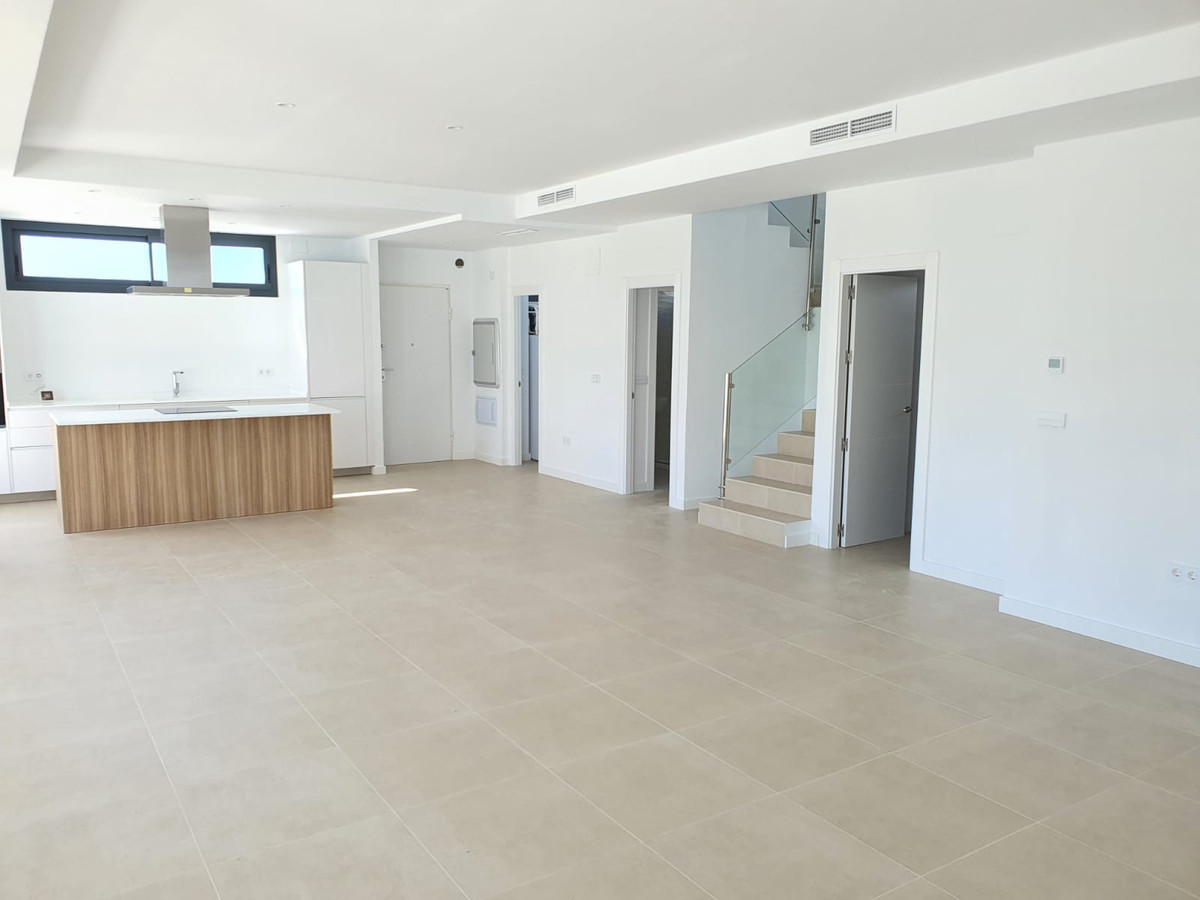 Villa te koop in La Duquesa (Manilva)