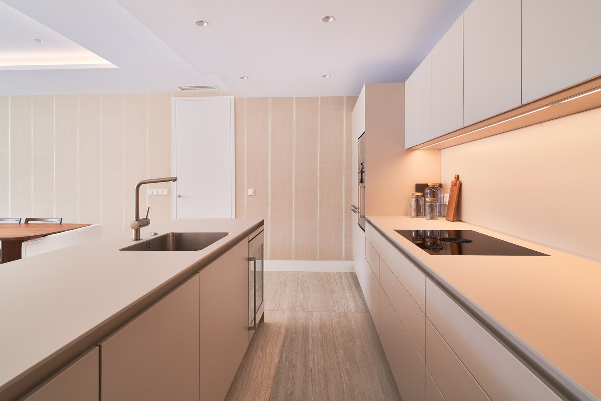 квартира в продаже в Estepona