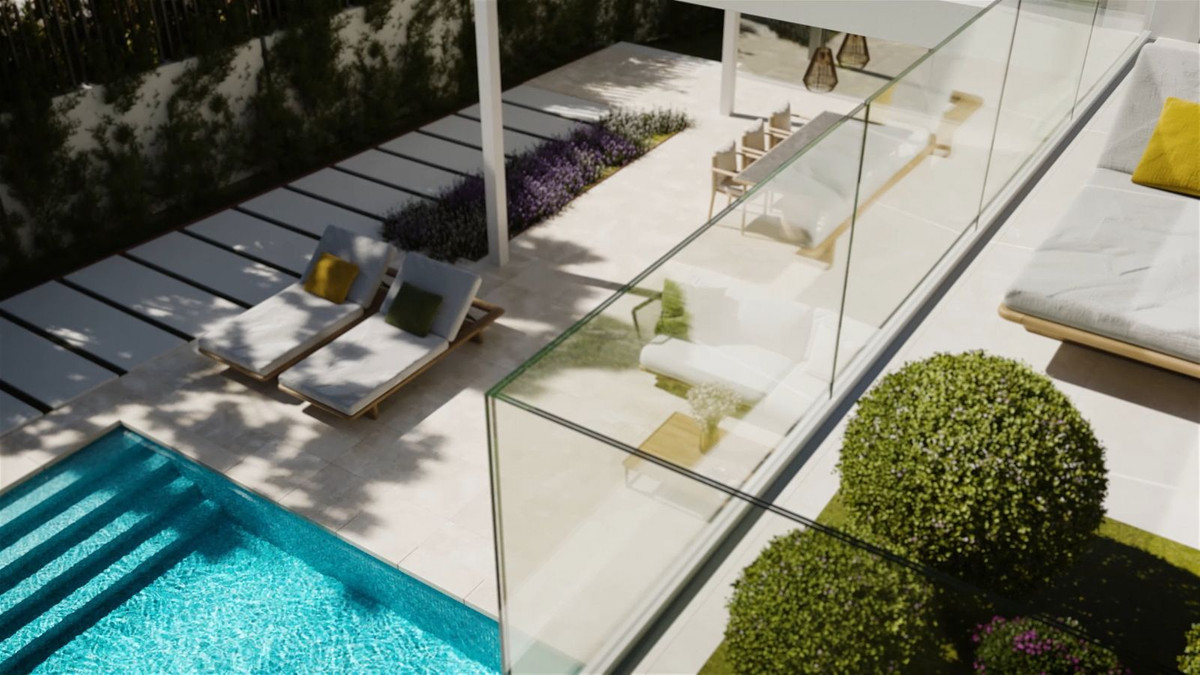 Villa en venta en Estepona