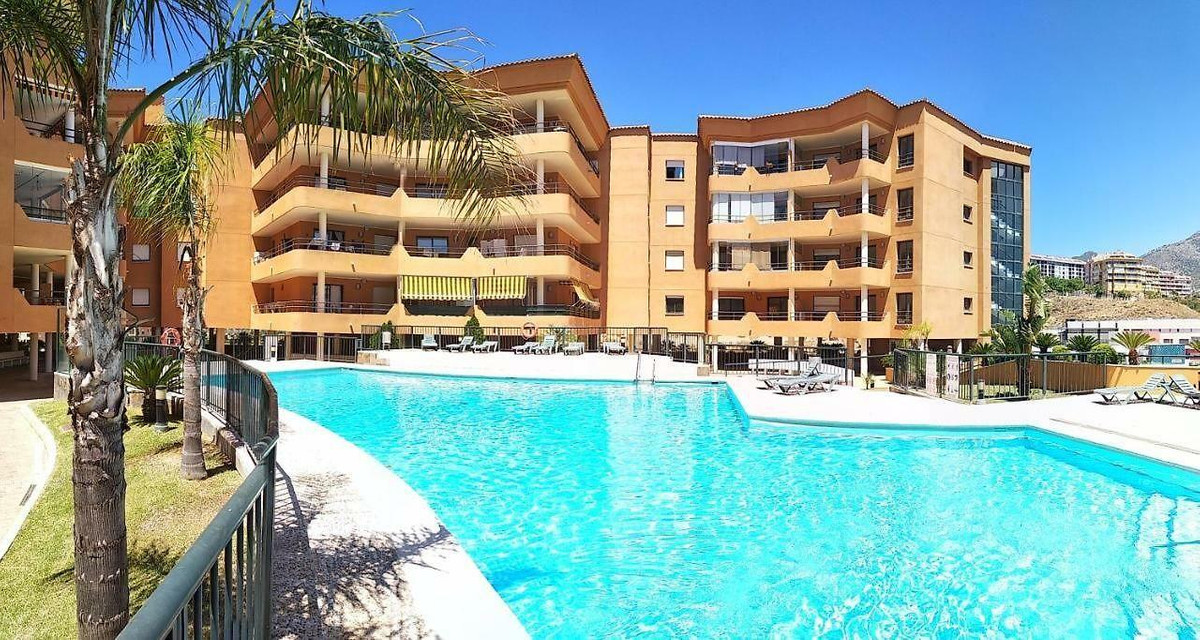 Apartamento en venta en Los Pacos (Fuengirola)