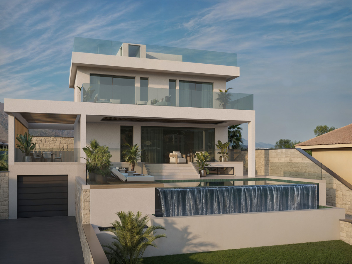 Villa en venta en Estepona