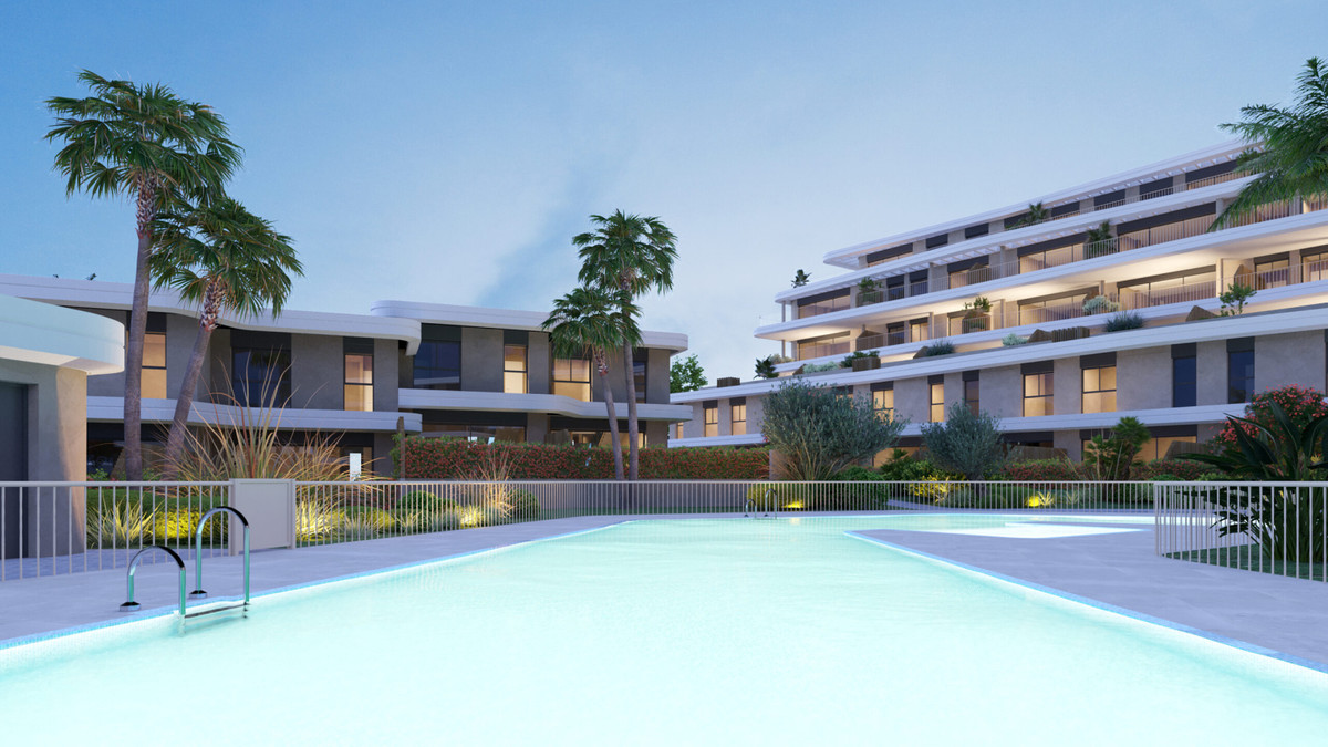 Apartment for sale in Estepona