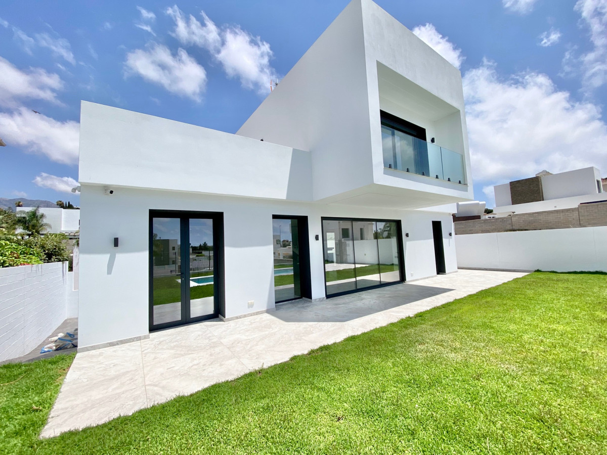 Villa en venta en Mijas