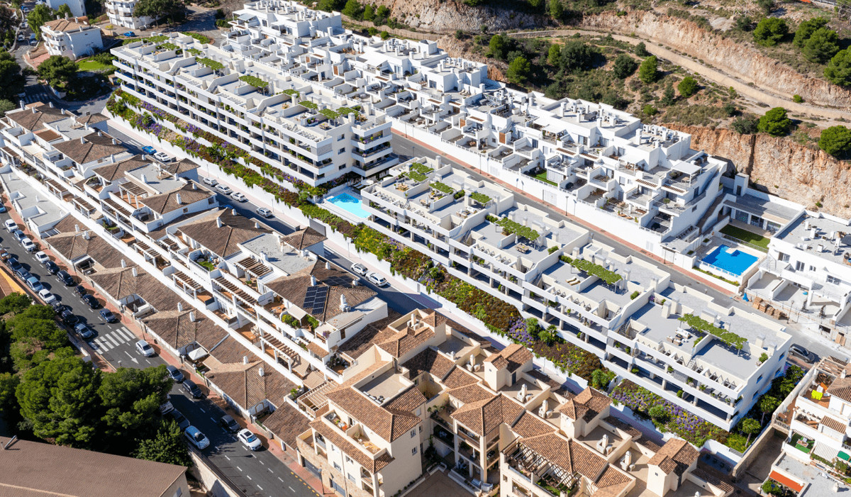 شقة للبيع في Benalmádena