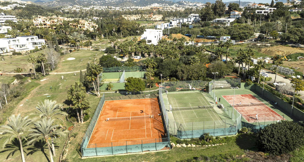 Villa en venta en Estepona