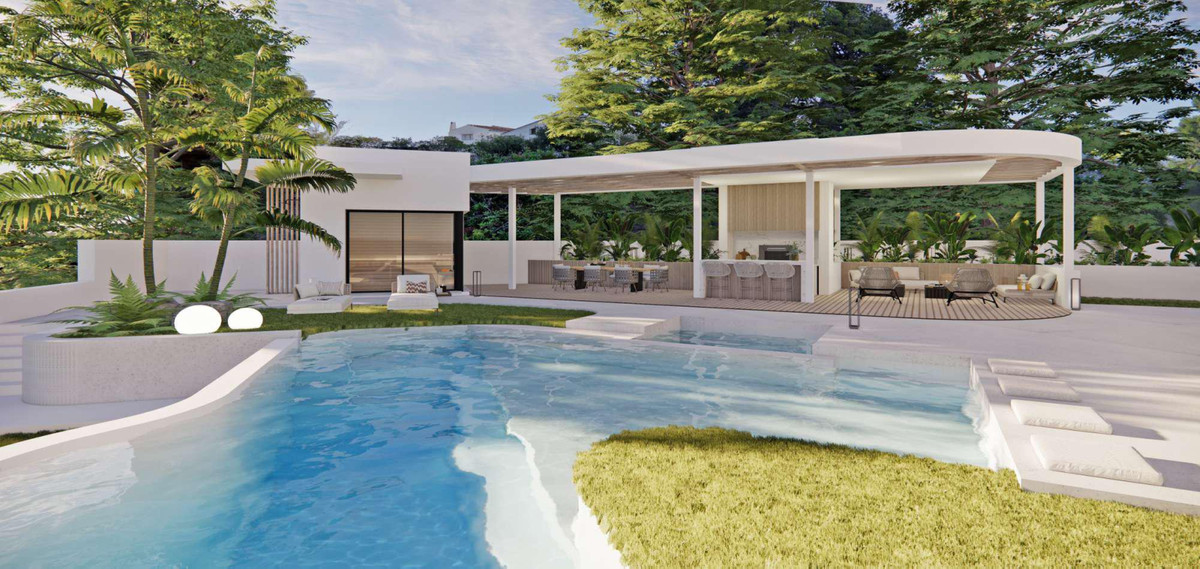 Villa en venta en Benalmádena